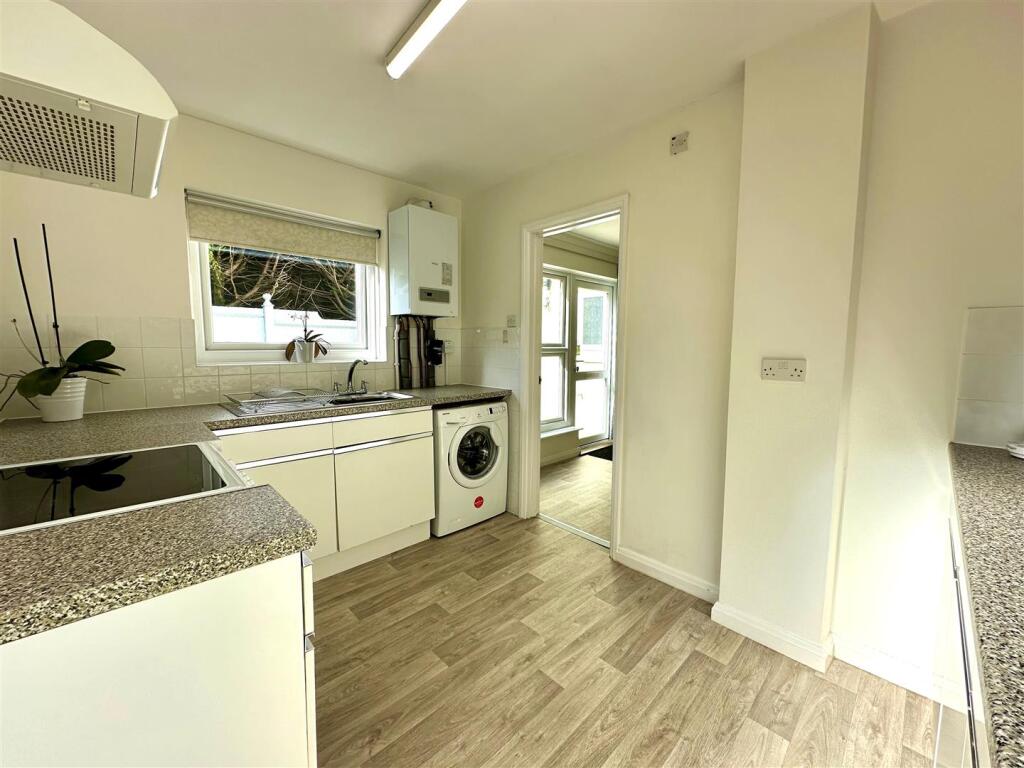 House in Brixham, Parkham Hill - View 4