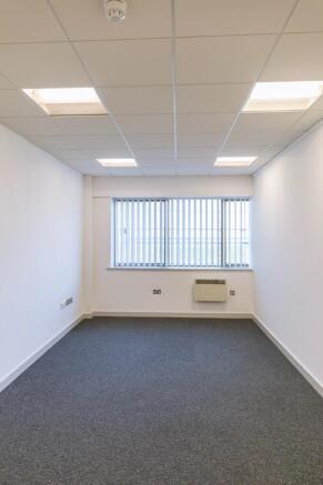 250 sq ft office
