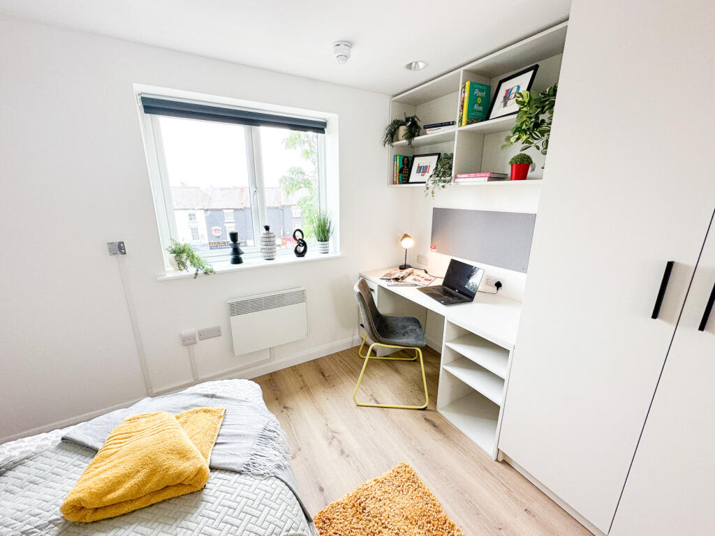 Main image of property: Abington Square, NN1