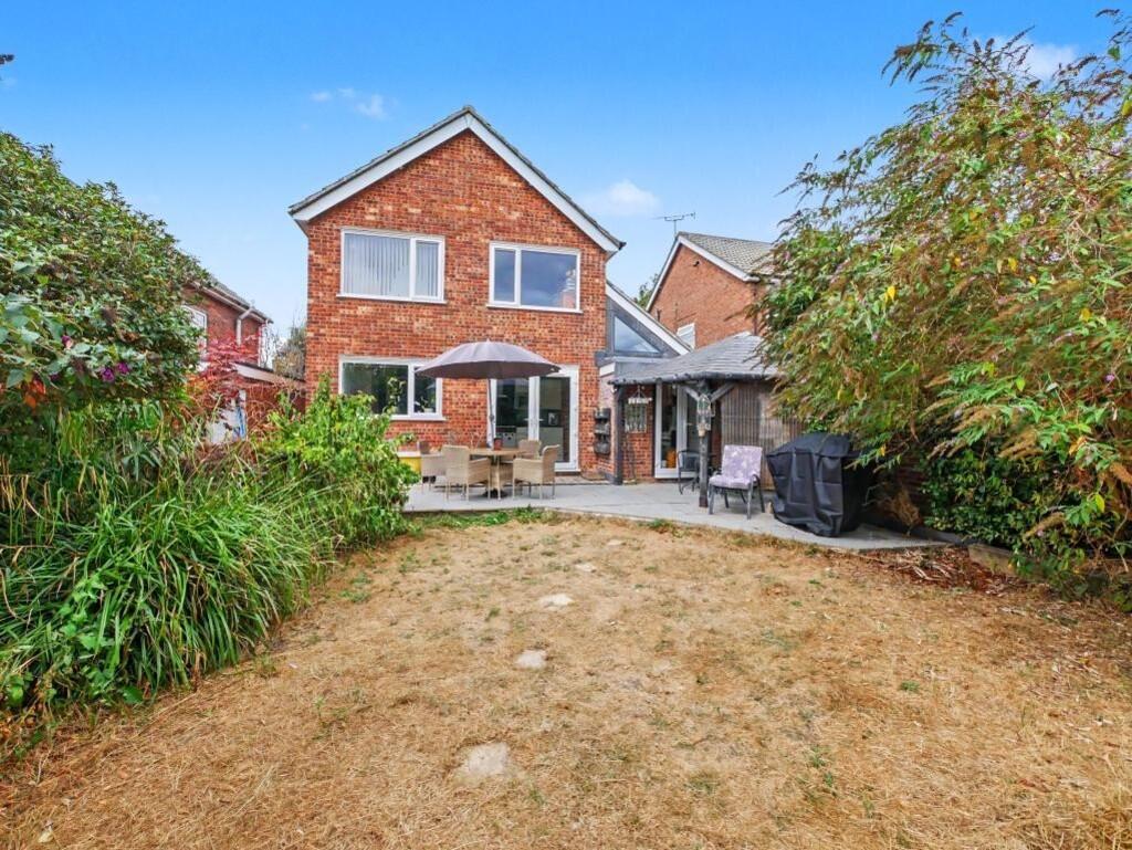 House in Ipswich, Castle Hill - View 3