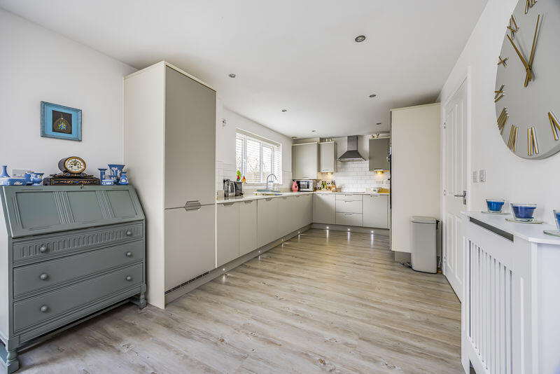 Baileys Way, Hambrook  photo 4