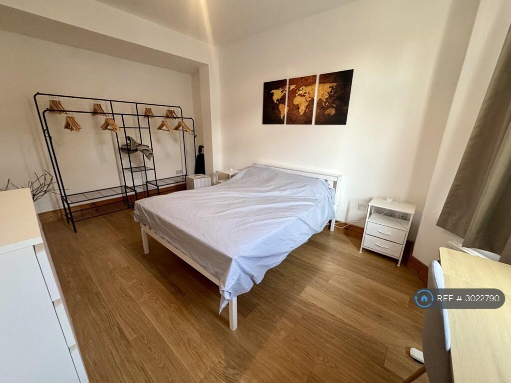 Apartment in London, Noel Park, West Green - View 3
