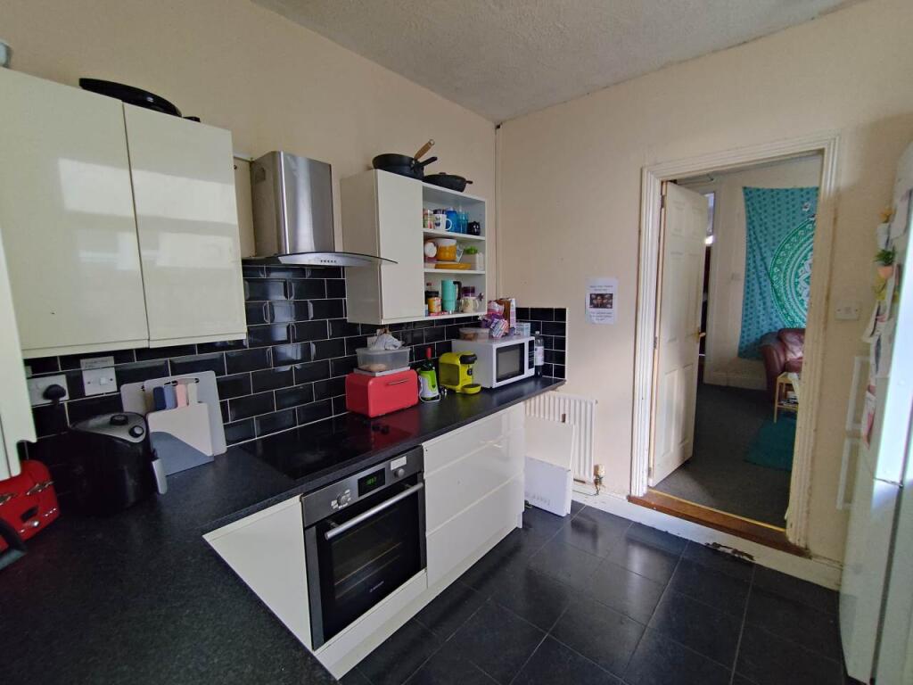 House in Cardiff - More