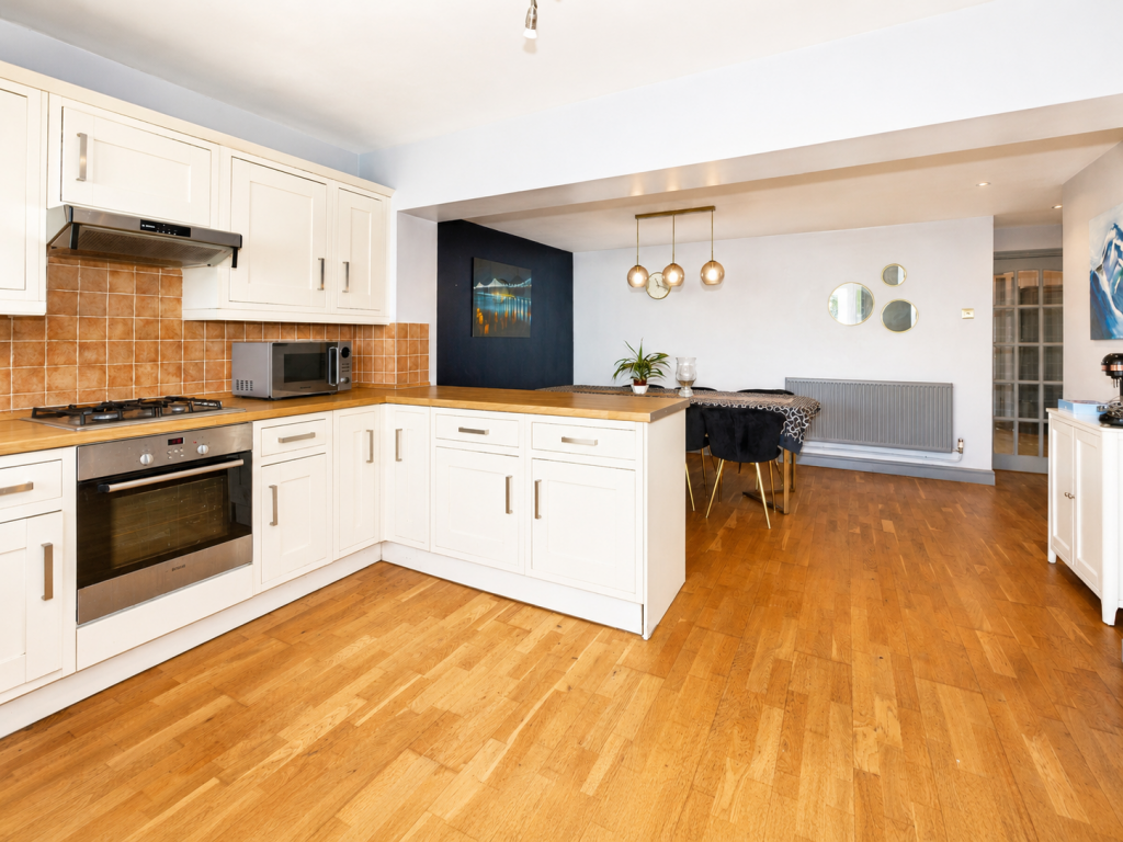 House in Thorney, Iver - View 4