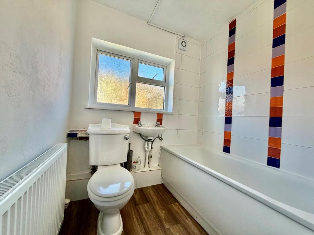Baker Street, Semilong, Northampton NN2 - View 6
