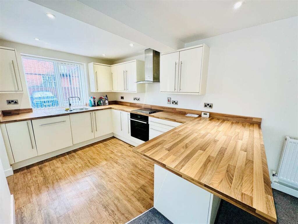 Main image of property: Warwick Court, Solihull