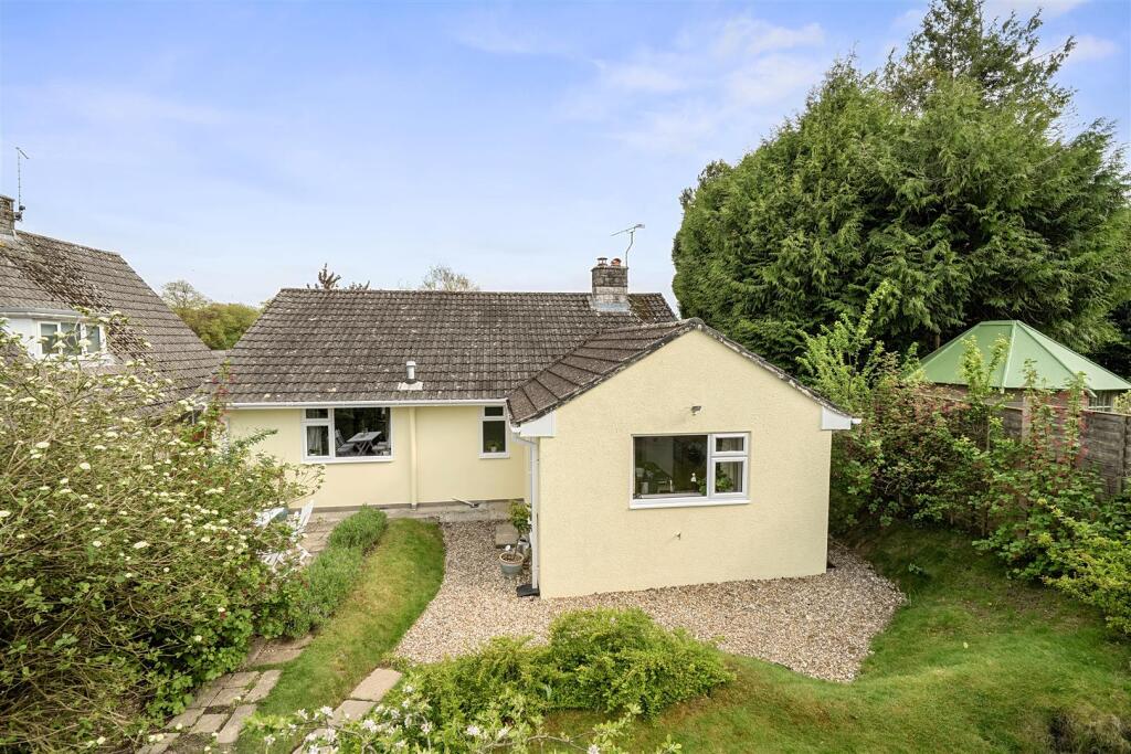 Main image of property: Bellbury Close, Puddletown, Dorchester