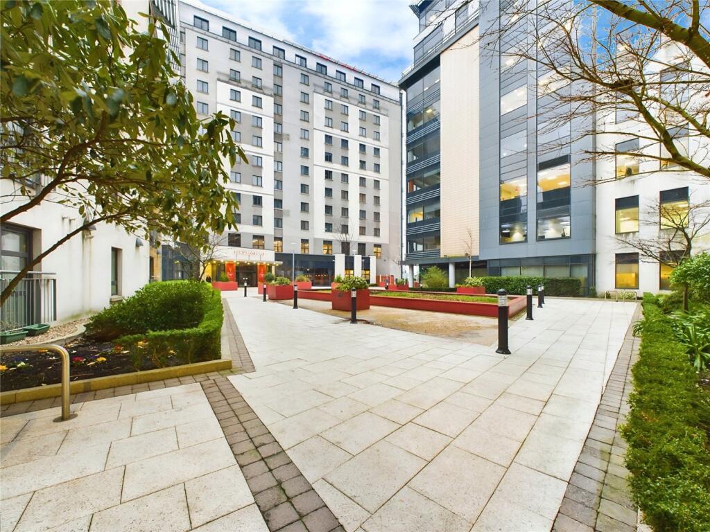 Main image of property: Waterfront Plaza, Nottingham, NG2