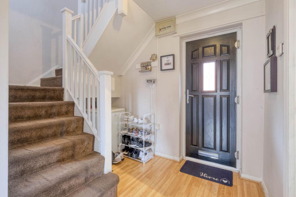 Additional image 7 of Huins Close, Redditch, B98