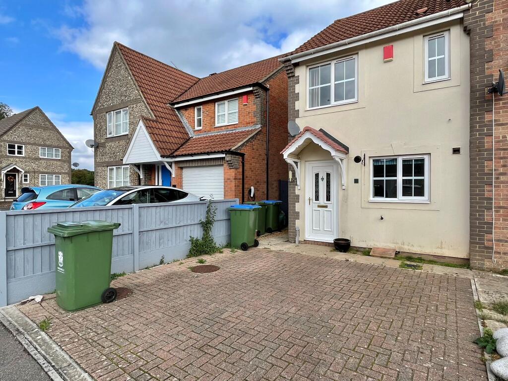 Main image of property: John Bunyan Close, Whiteley