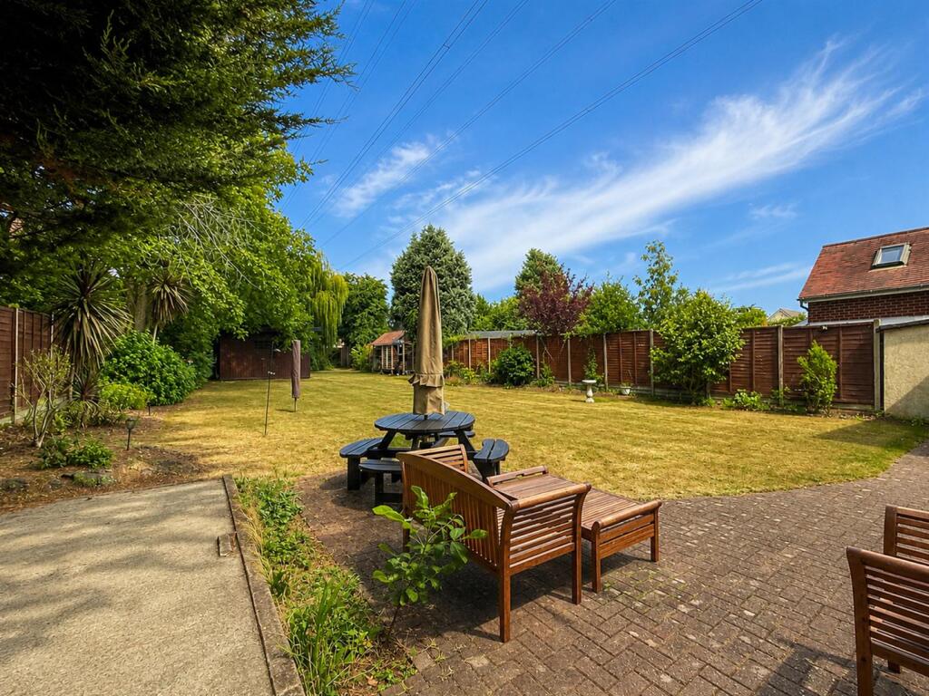 House in Fareham, Portchester - View 2