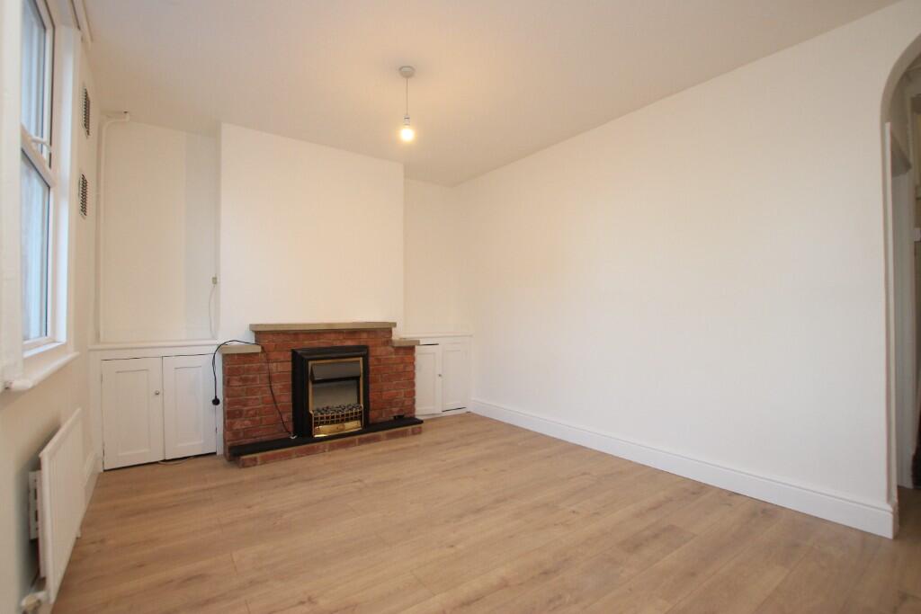 Main image of property: Field Street, Kettering, Northamptonshire, NN16