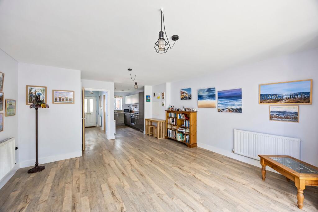 House in Haywards Heath, Cuckfield - View 5