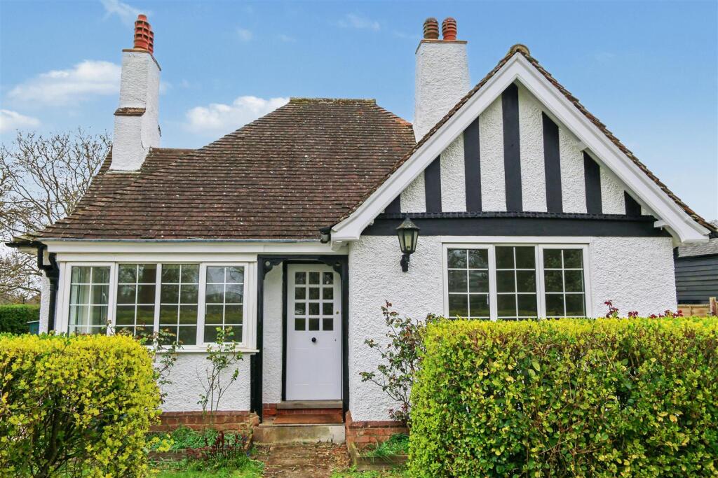 Main image of property: Woodhall Lane, Shenley