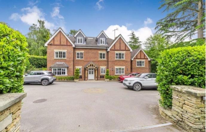 Main image of property: Somersall Lane, Chesterfield, Derbyshire, S40