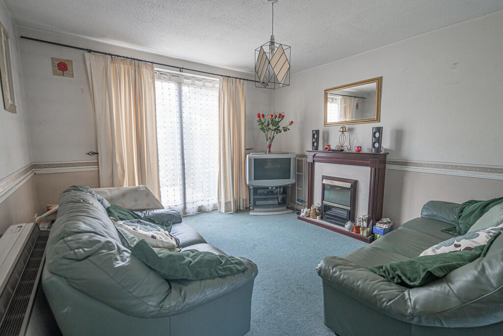 Packwood Close, Handsworth Wood photo 4