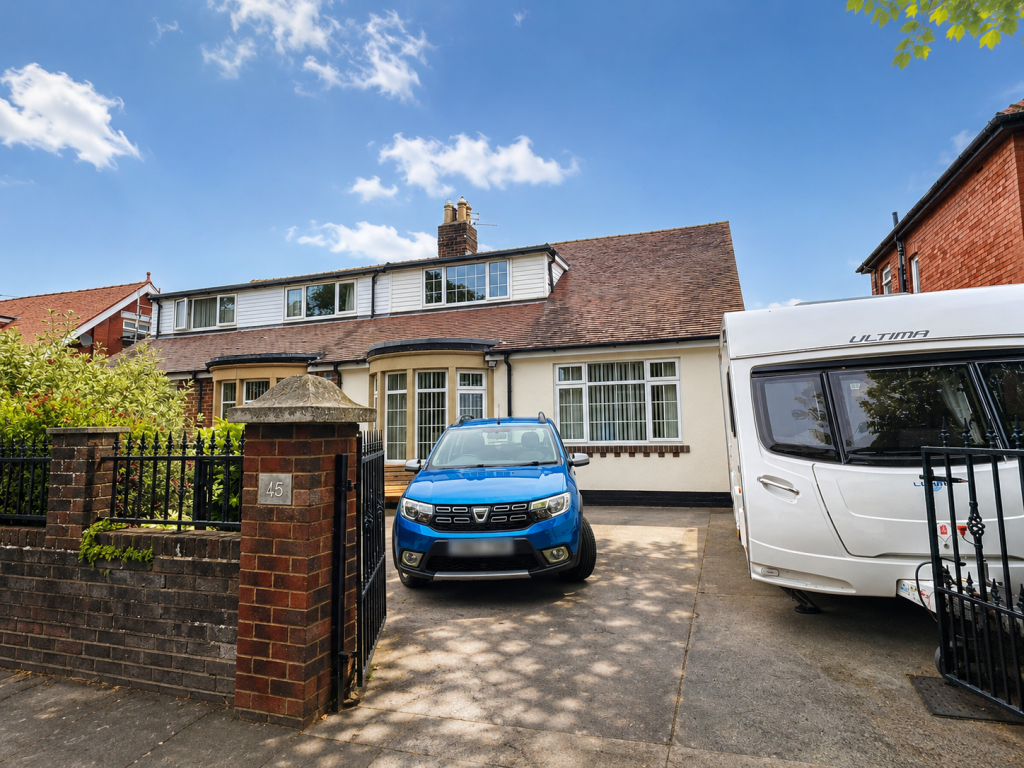 4-bed semi-detached on Stony Hill Avenue,  South Shore, FY4, £275,000