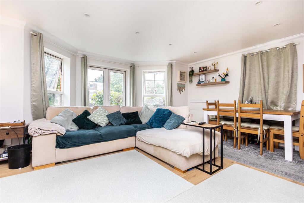 Apartment in Bournemouth - View 5