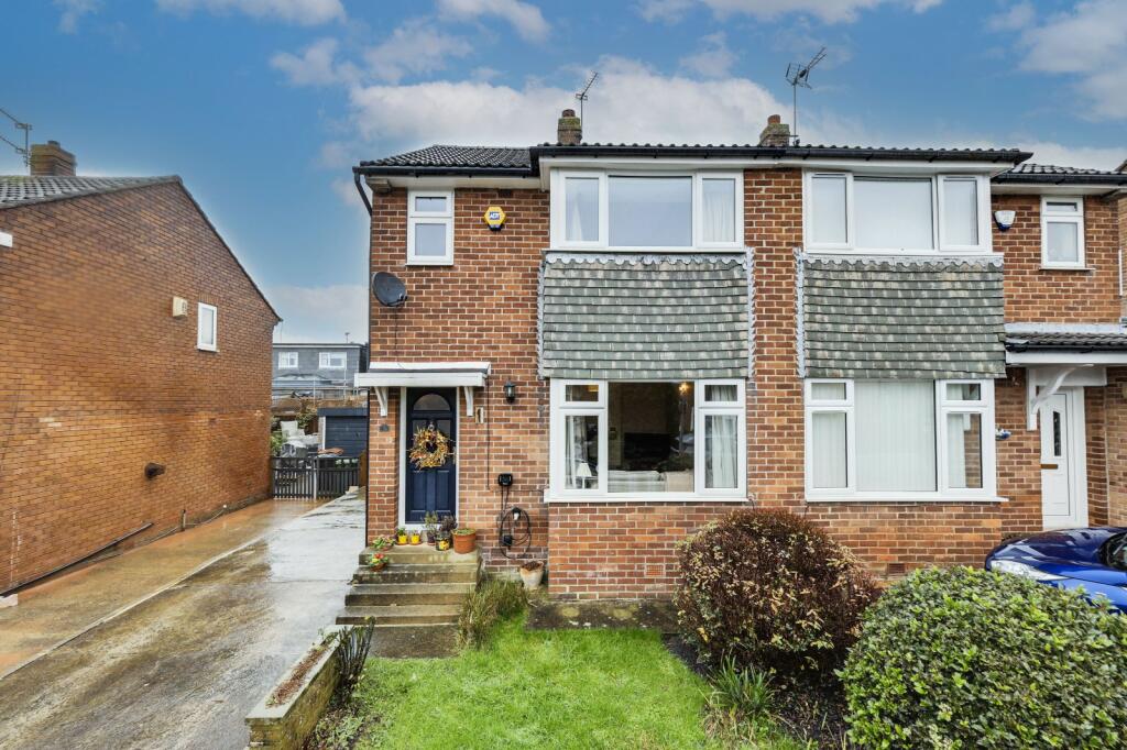 Main image of property: Kirkwood Close, Cookridge, Leeds, West Yorkshire, LS16