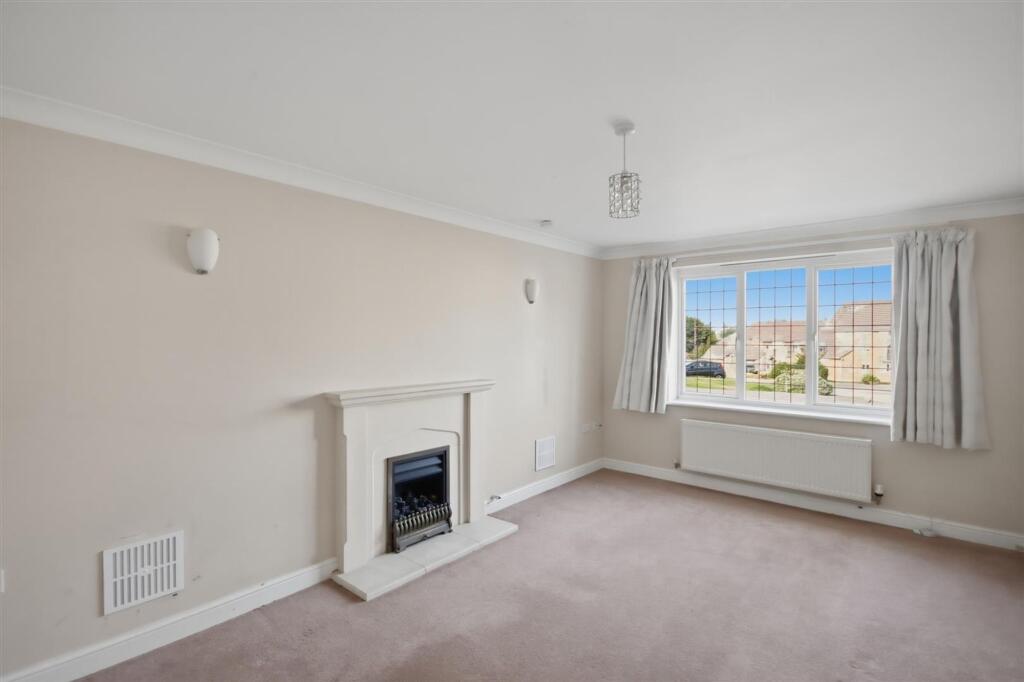 House in Chesterfield, Hasland Hall Park, Spital - View 2