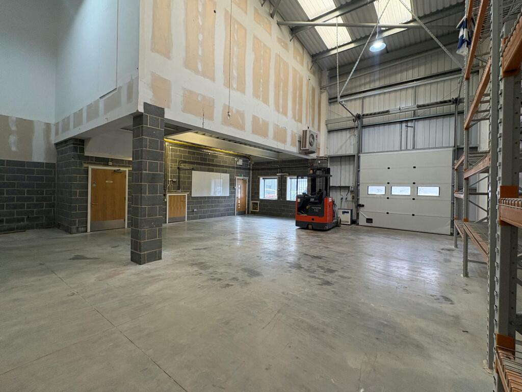 Unit 411 - Internal (3).jpeg