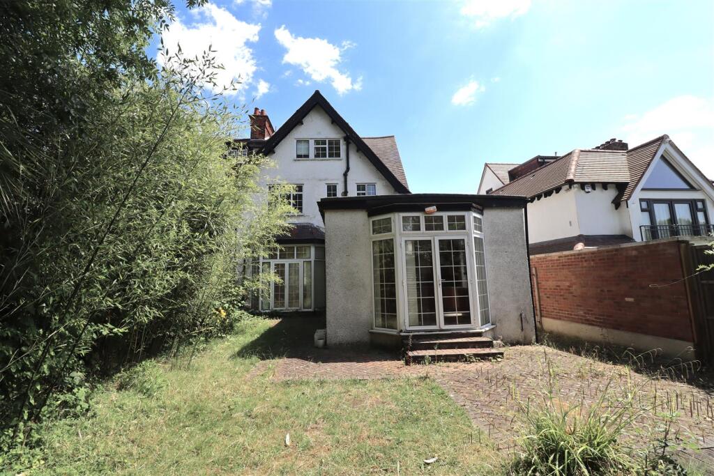 House in London - View 5