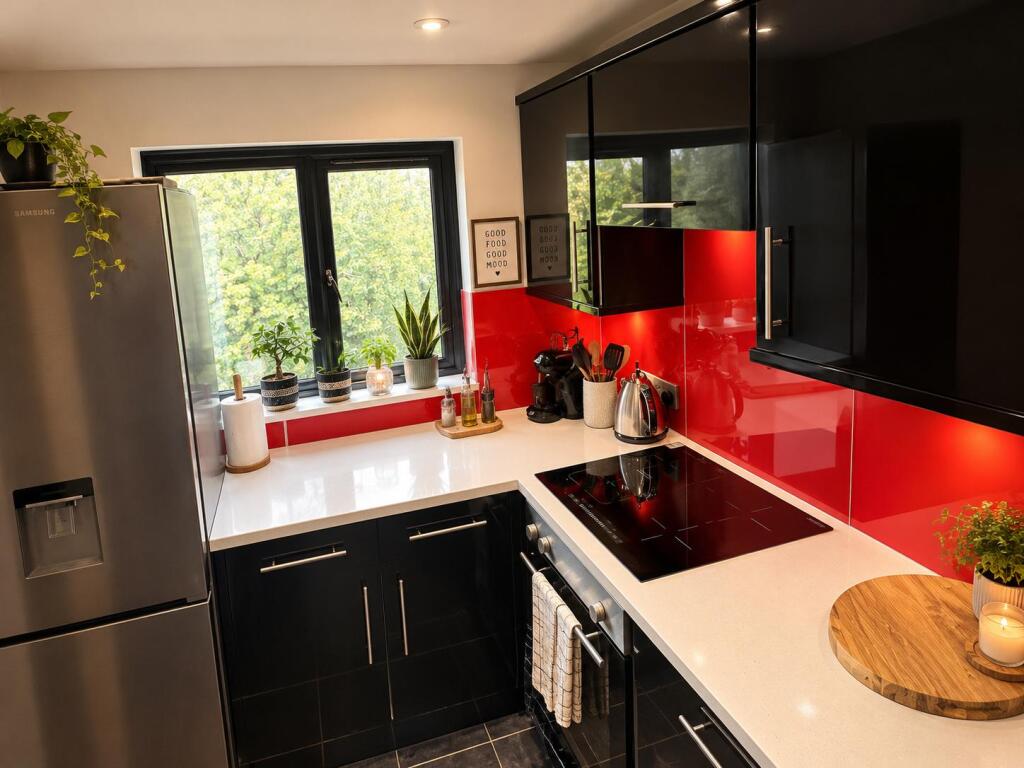 Apartment in Rushmoor, Hampshire - View 5