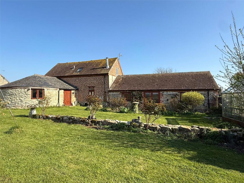 Main image of property: Pigeon House Farm, Eldersfield, Worcestershire, GL19
