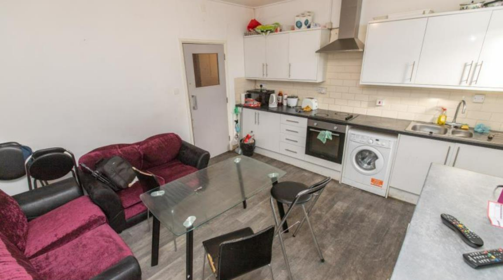Main image of property: Bristol Road, Selly Oak, Birmingham