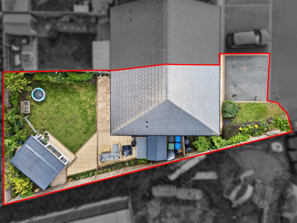 Beech Avenue, Market Harborough, LE16 7GX photo 4