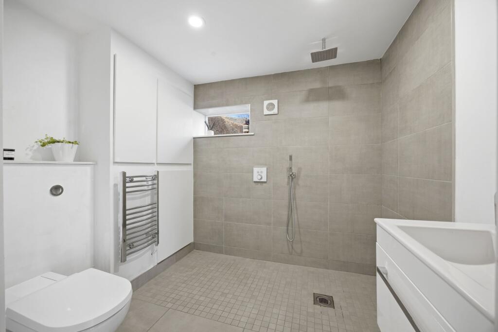 Additional image 16 of Haslingden Old Road, Rawtenstall, Rossendale, BB4