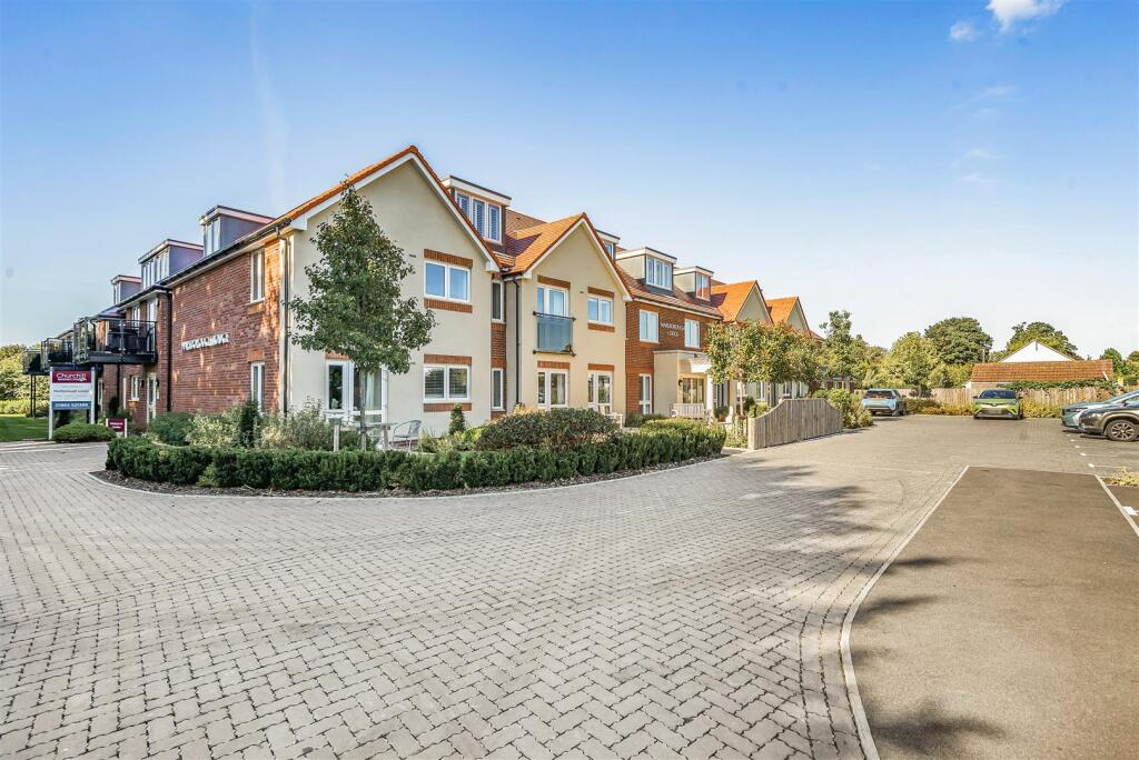 1-bed house on Marlborough Lodge, Kidlington, Oxfordshire, £345,000