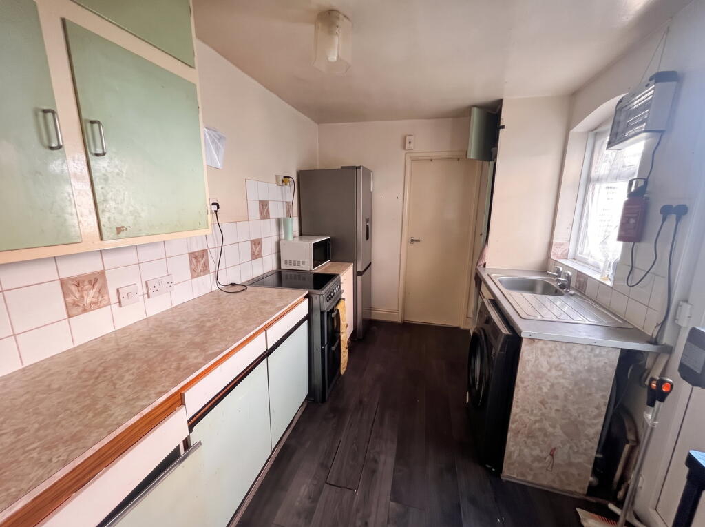 House in Kettering, Avondale - View 2