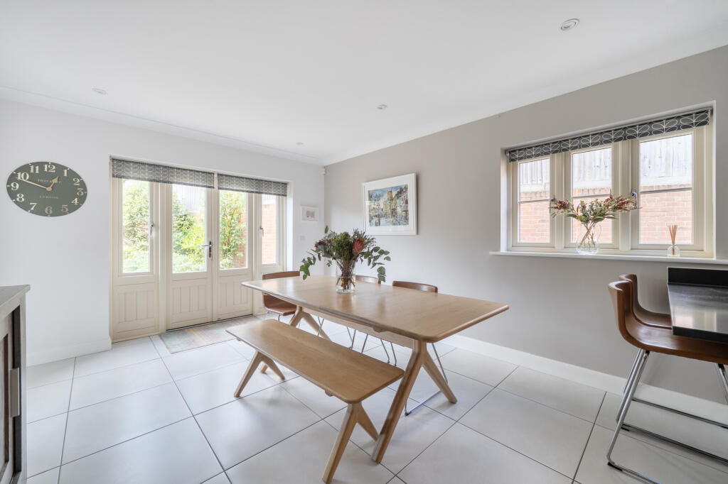 House in Cotswold, Cirencester - View 5