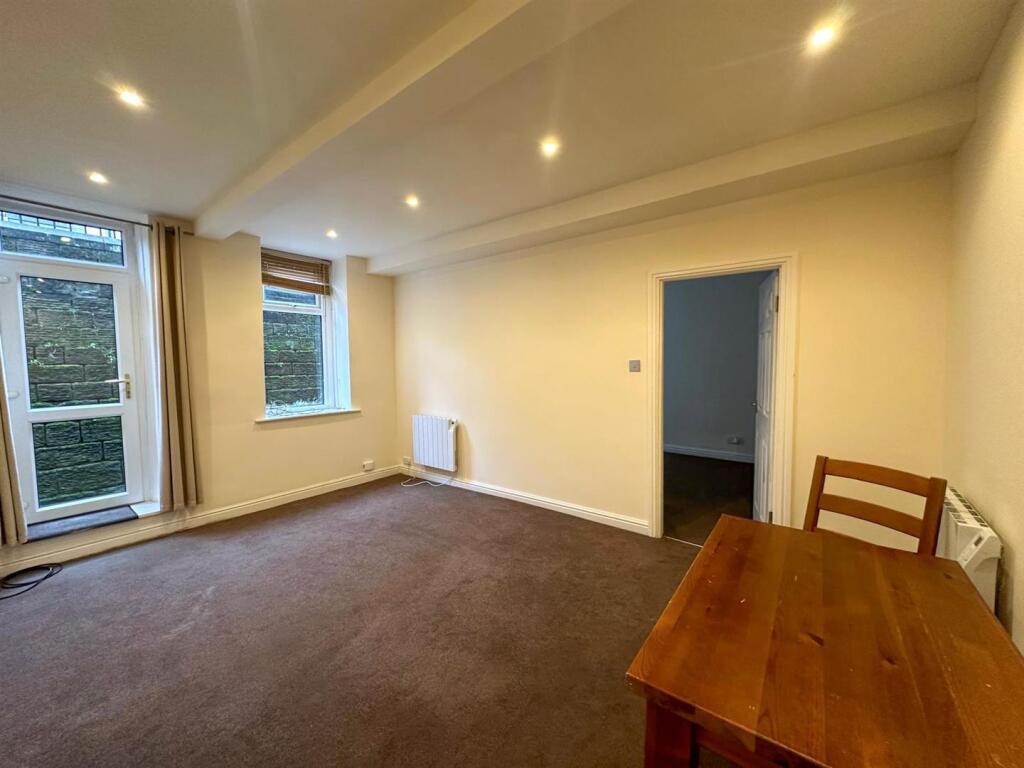 Additional image 4 of Elmsley Street, Steeton