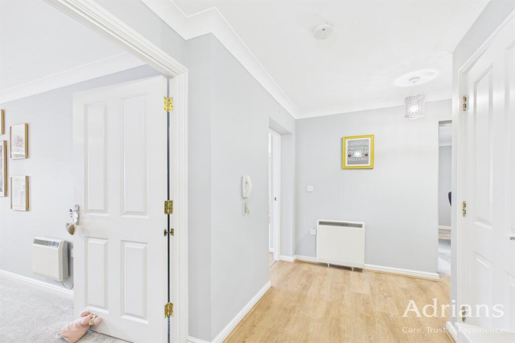 Apartment in Chelmsford, Great Baddow - More