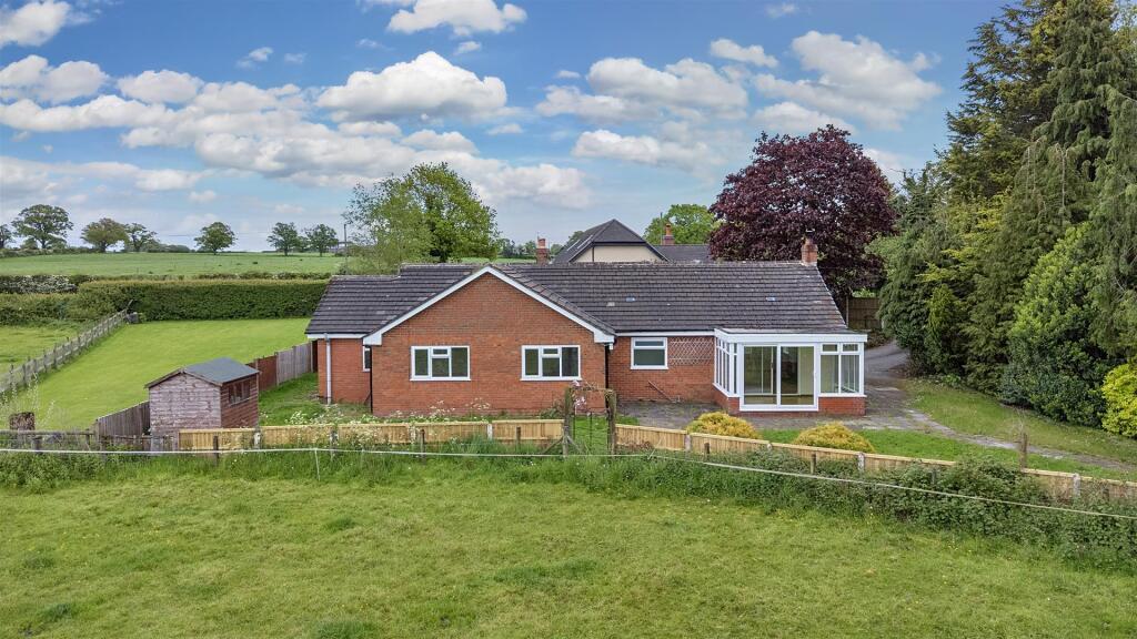 House in Ash Magna, Whitchurch Rural - View 4