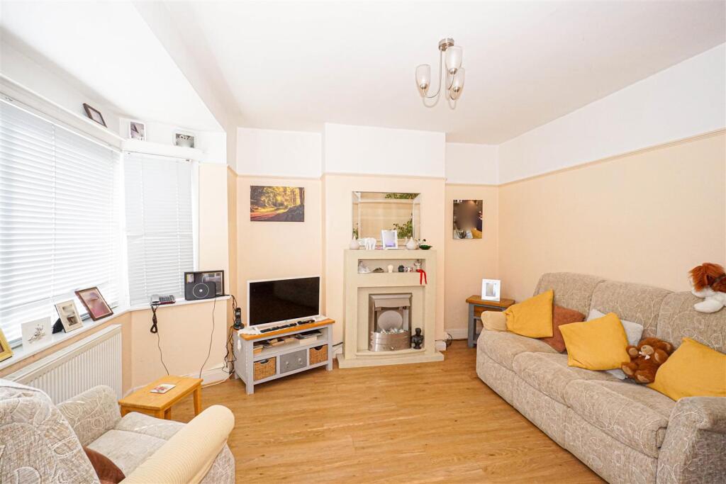 House in Tonbridge - View 2