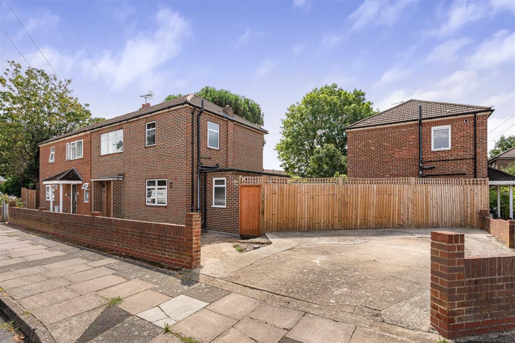 Main image of property: Maguire Drive, Richmond