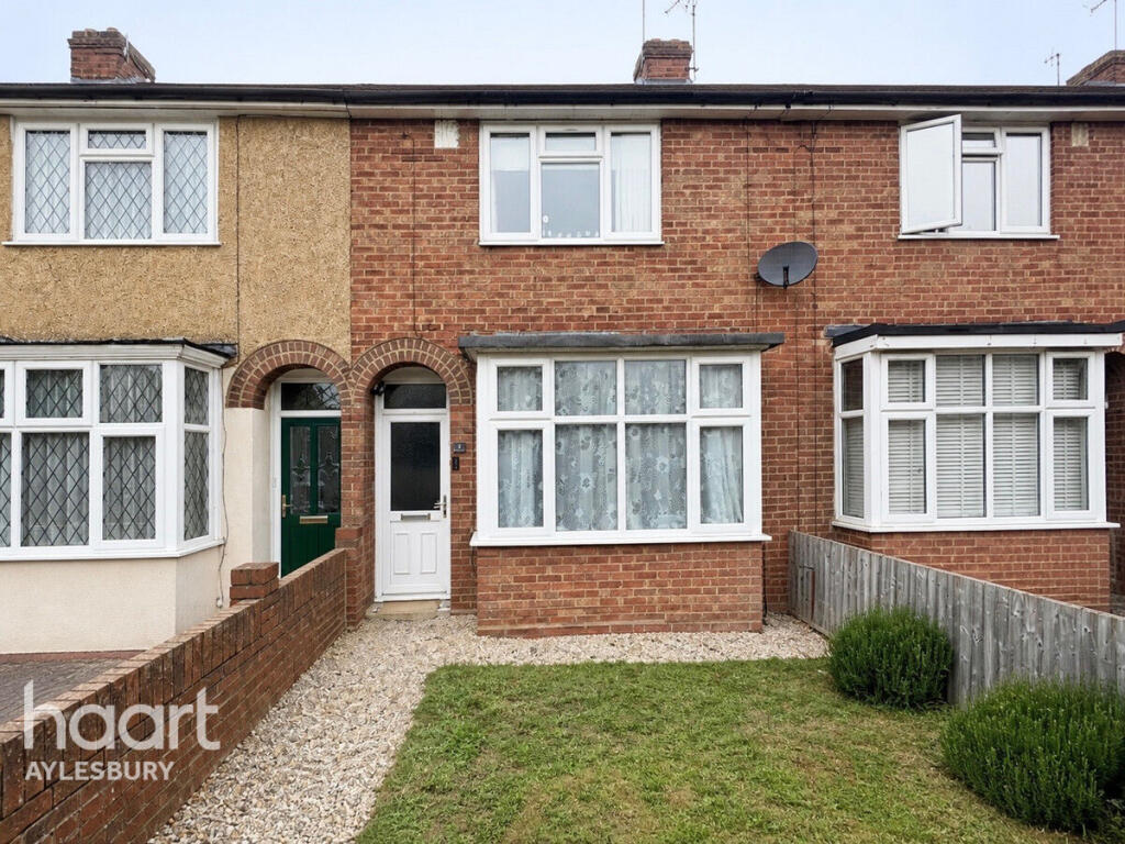 House in Aylesbury, Quarrendon - View 2