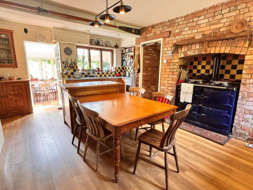 House in Swindon - View 4