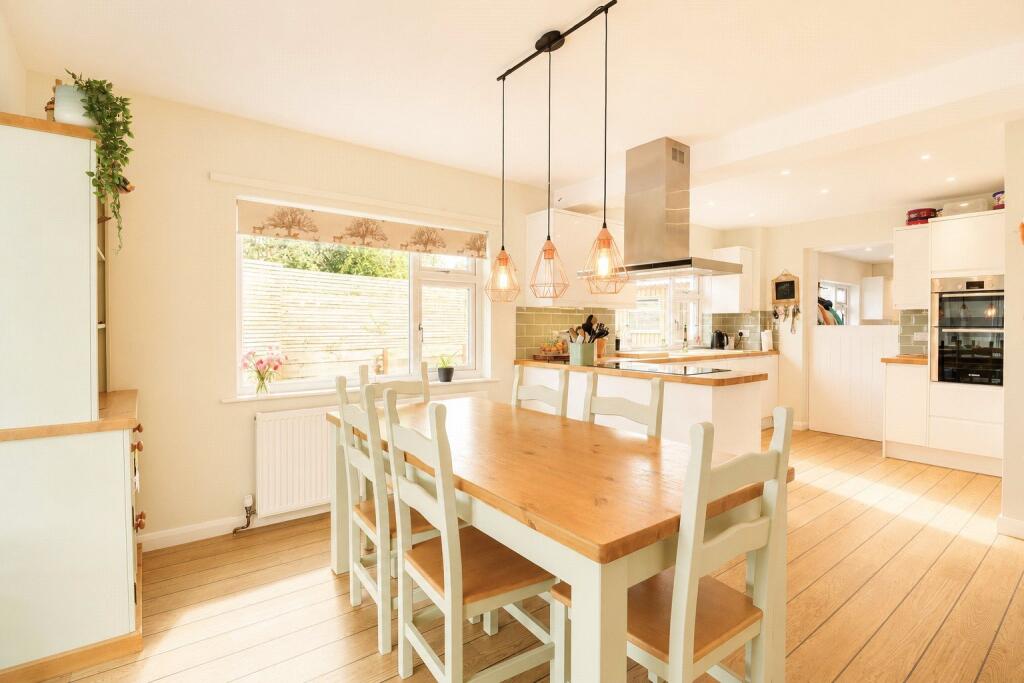 Acland Road, Landkey, Barnstaple, Devon, EX32 photo 2