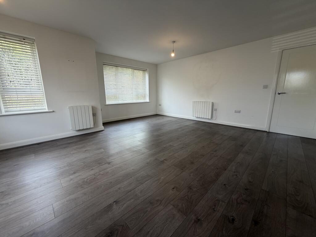 Additional image 3 of Beck View Way, SHIPLEY