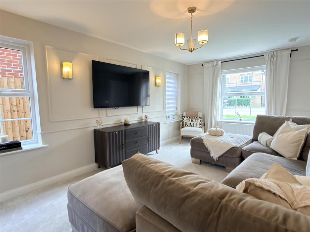 Harker Lane, Richmond Point, Lytham St Annes photo 4