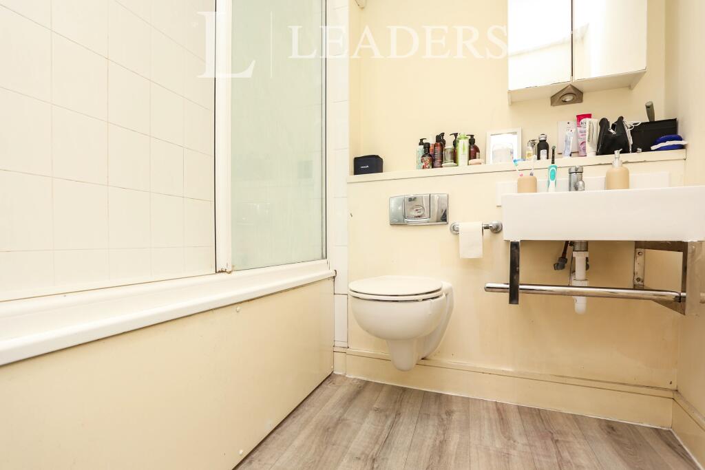 Apartment in London - View 4
