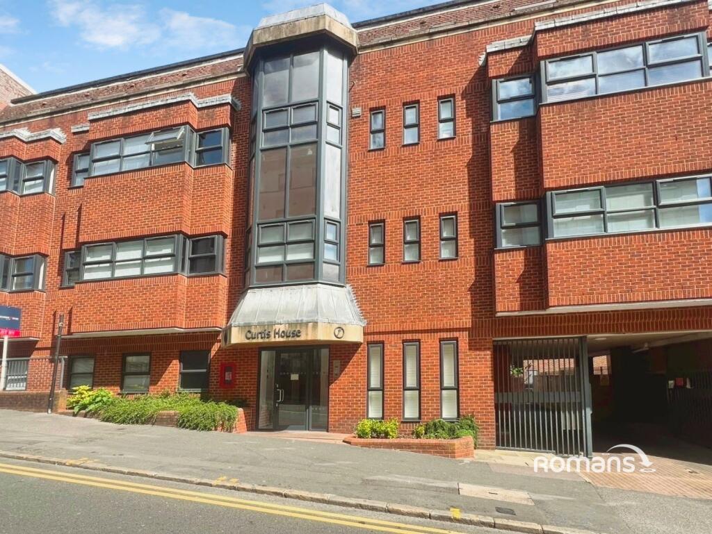 Main image of property: Corporation Street, High Wycombe, Buckinghamshire, HP13