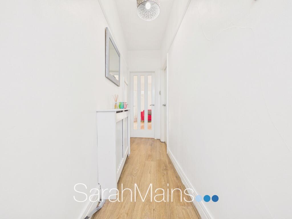 Apartment in Newcastle upon Tyne - View 5