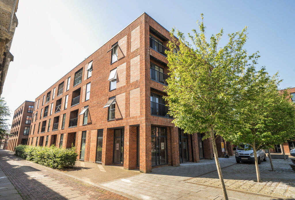 Main image of property: Friars Orchard, Gloucester, Gloucestershire, GL1