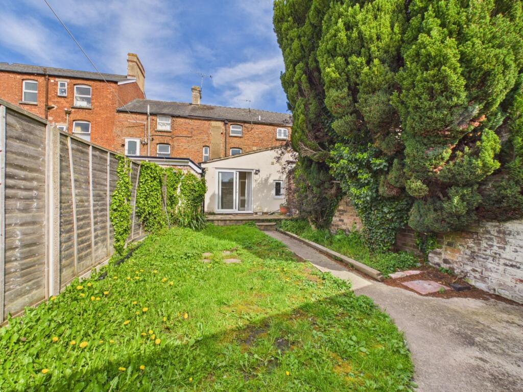 Main image of property: High Street, Stonehouse , Gloucestershire, GL10