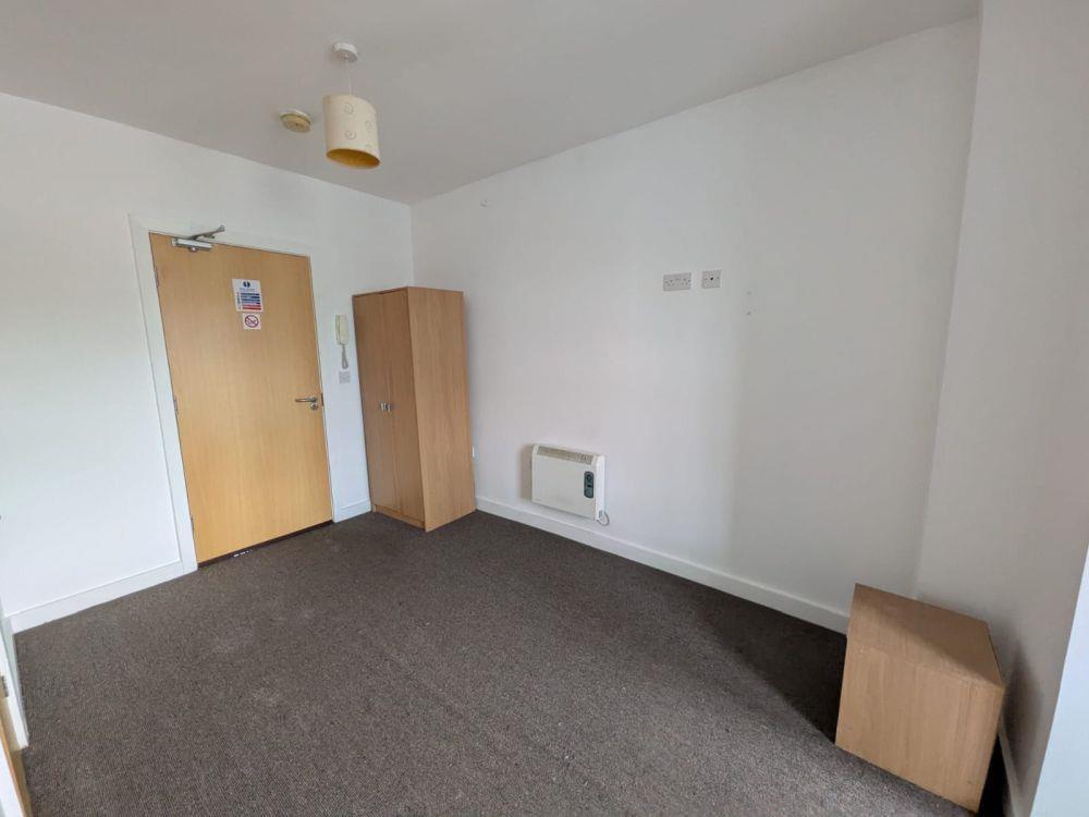 Additional image 4 of Flat 11, 10, Quebec Street Bradford, BD1 2ER